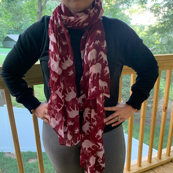 Elephant Scarf. - Picture 1 of 1